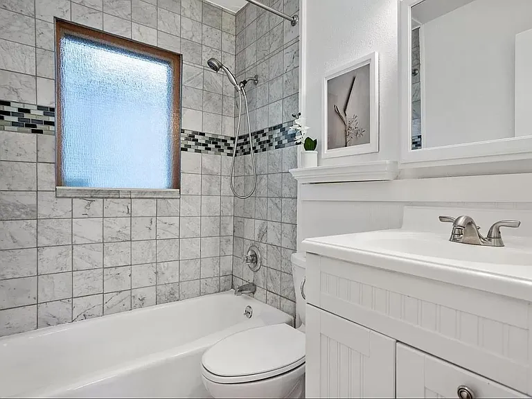 2057 S Williams St — Photo 8