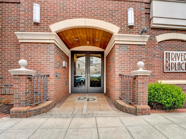 155 Riverplace Unit 407, Greenville, SC 29601