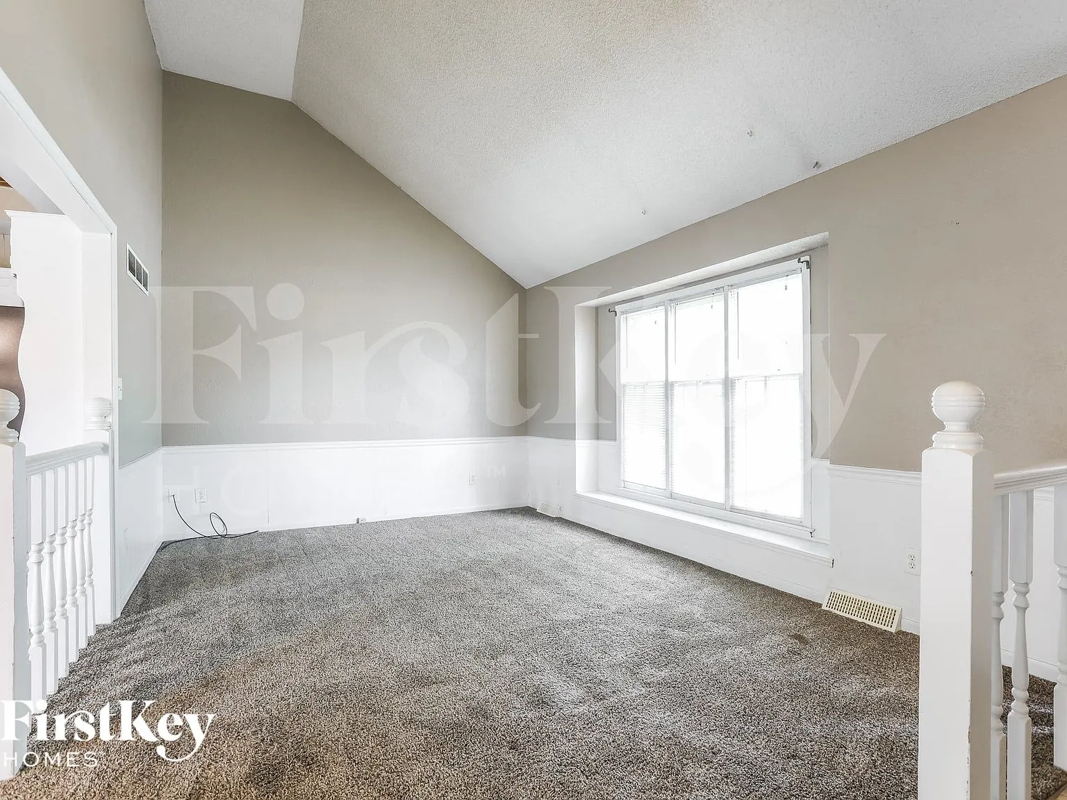 3 bed, 2.0 bath, 1494 sqft, $2,130 — Photo 4