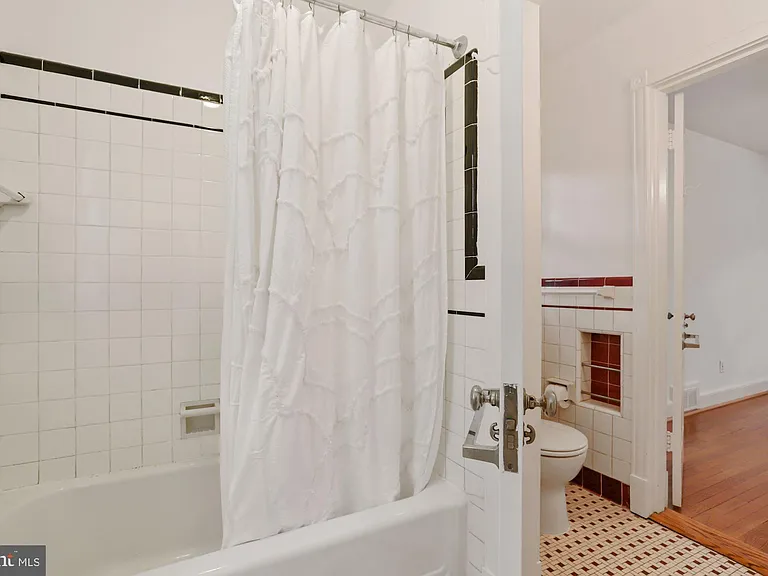 3273 Worthington St NW — Photo 22