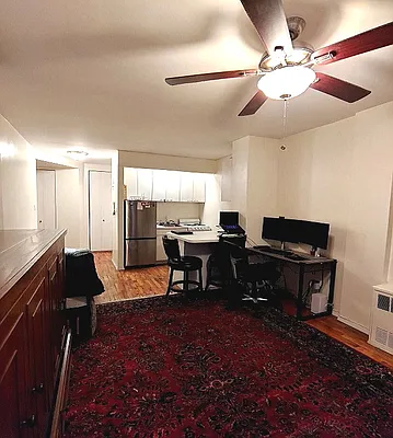 Rented by Moss Realty Company | media 9