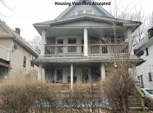 9704 Yale Ave, Cleveland, OH
