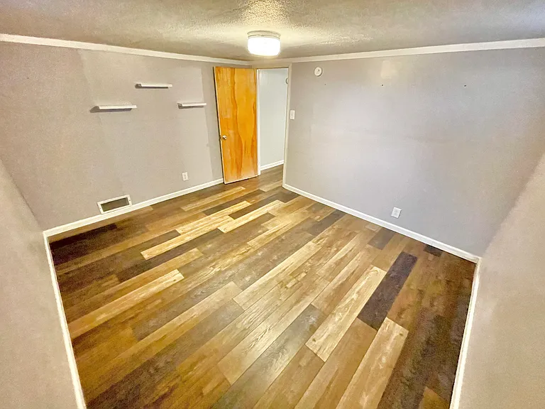 1773 Palmer Park Blvd — Photo 30