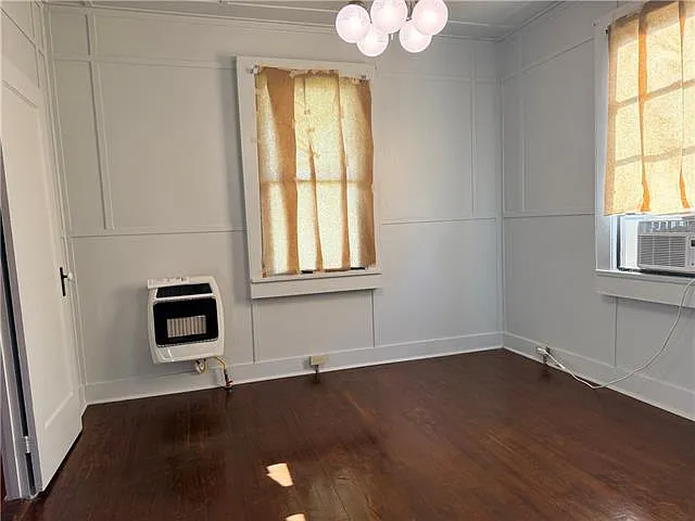 2754 Jasmine St — Photo 7