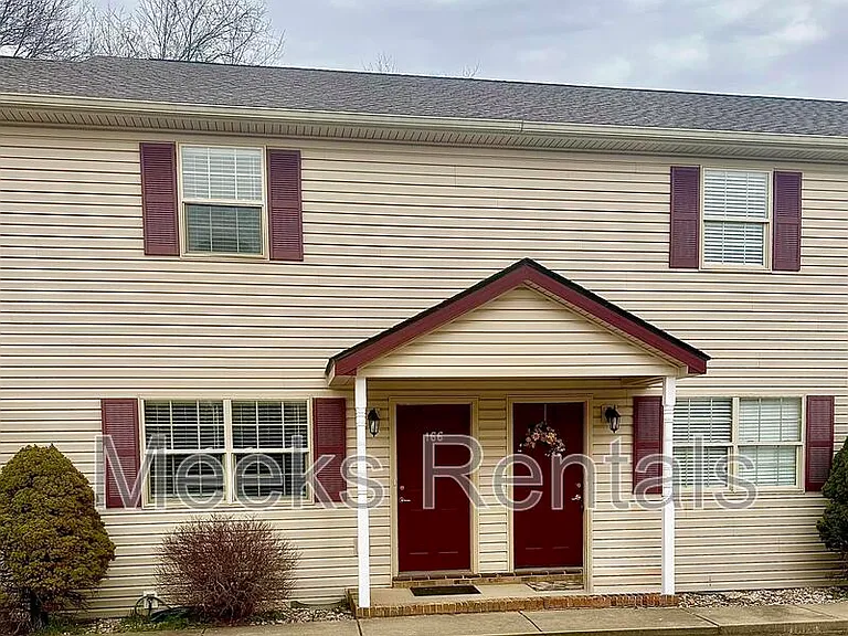 166 Mount Vernon Ln #166 — Photo 1