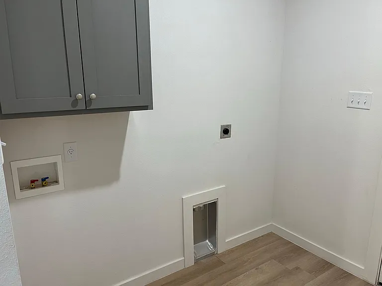 Laundry area
