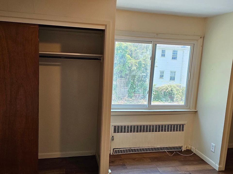 2nd image of 37 S Bleeker St Floor 2