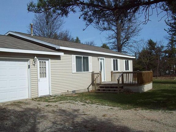 3rd image of 2456 Brett Allan Ln