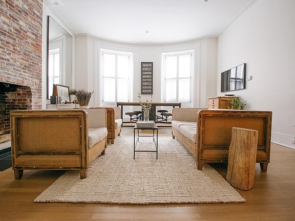 Open concept living & dining.