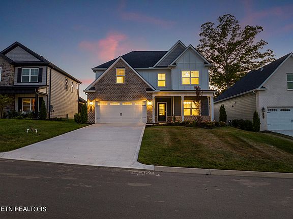 4th image of 105 Thomas Pointe Ln