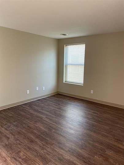 1st image of 5900 Eisenhower Ct #15930284