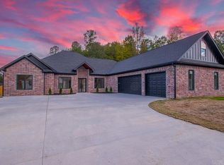 4228 Hampton Dr, Benton, AR 72019
