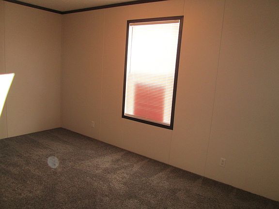 5th image of 1139 Lincoln Ave Lot 75