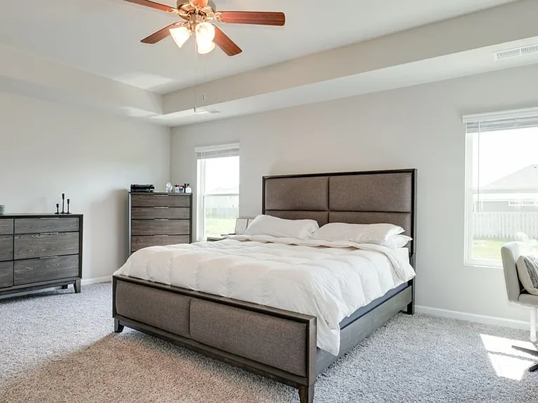 935 Hay Meadow Dr — Photo 22
