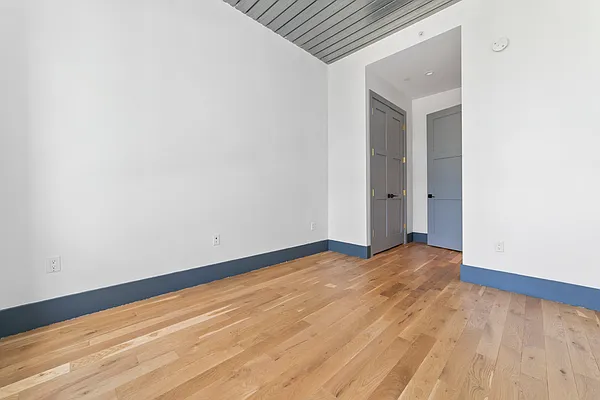 Bedroom, photo 3