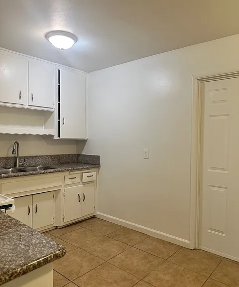 906 Pearl St #A — Photo 14