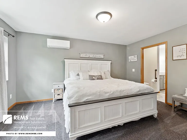 815 Island Ct #1 — Photo 27