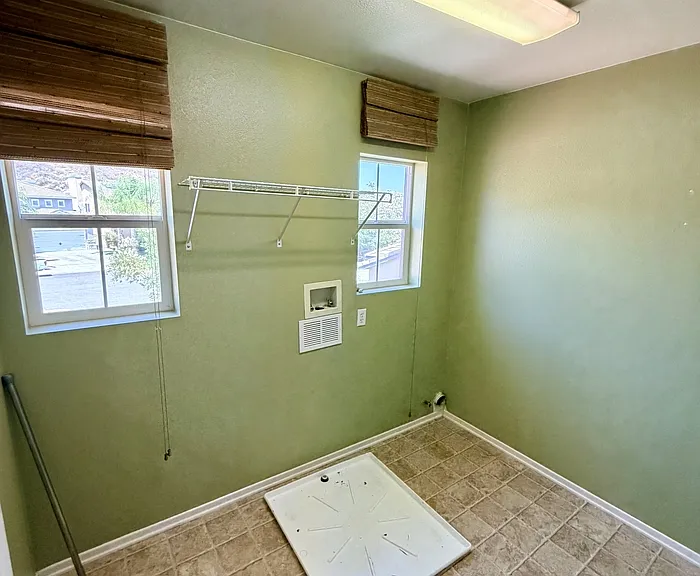 31141 Old Trail Cir — Photo 31