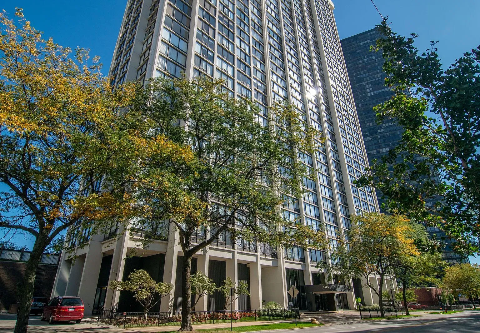 2 bed, 1330 sqft, $2,900 — Photo 1