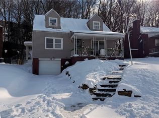 464 Greenridge Rd, New Kensington, PA 15068