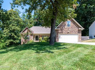 1313 Farrington Dr, Knoxville, TN 37923