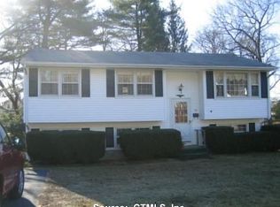 113 Warner St, Groton, CT 06340