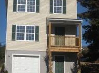 30 Montclair Ave, Coatesville, PA 19320