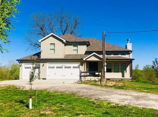 9031 SE Hillyard Rd, Easton, MO 64443