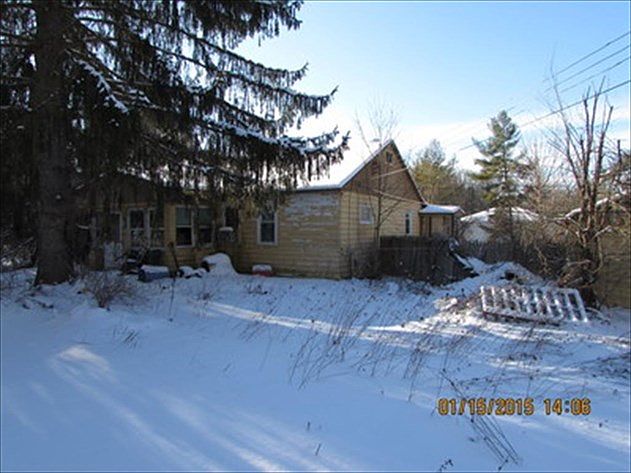 2nd image of 897 Gower Rd