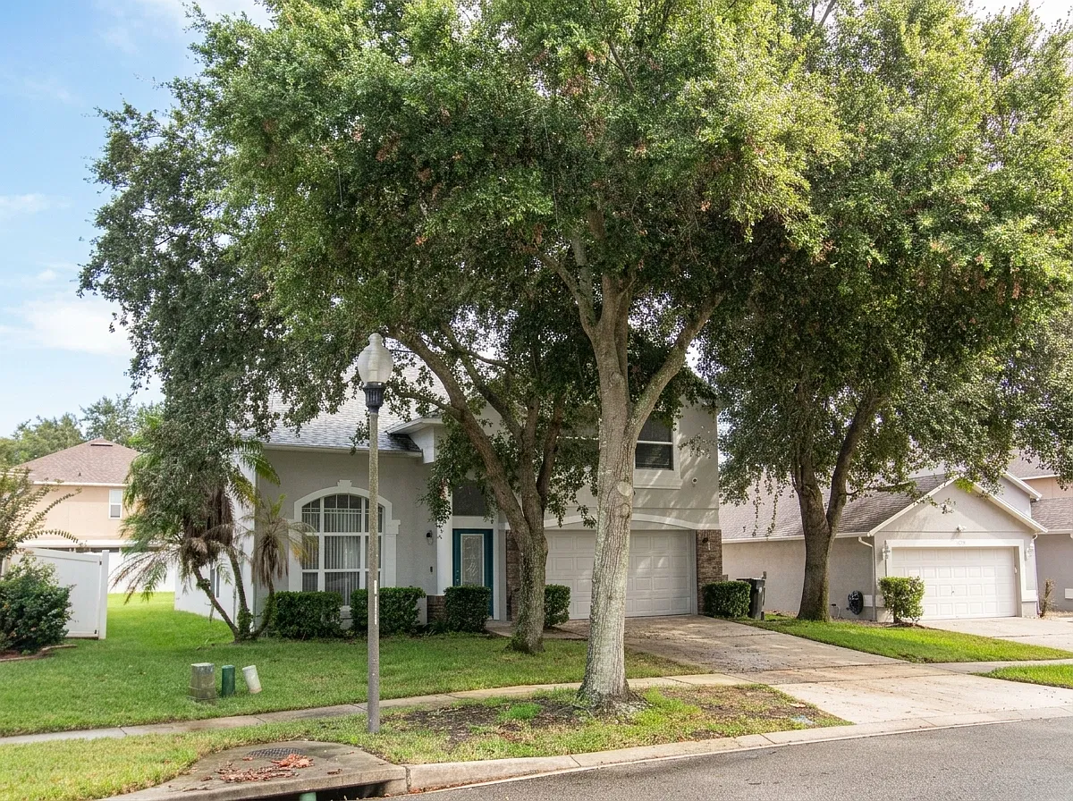1709 Harris Hawk Rd - 1 — Photo 3
