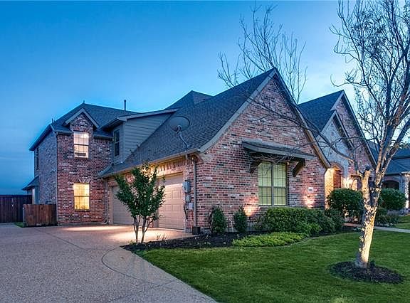 2nd image of 1410 Amistad Dr