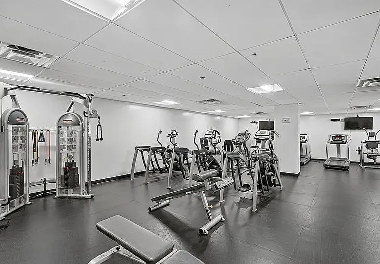 3260 Henry Hudson Pkwy E #7H — Photo 16