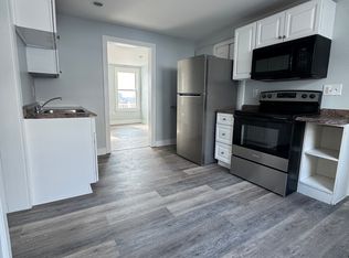 11 Mount Vernon St #2, Worcester, MA 01605