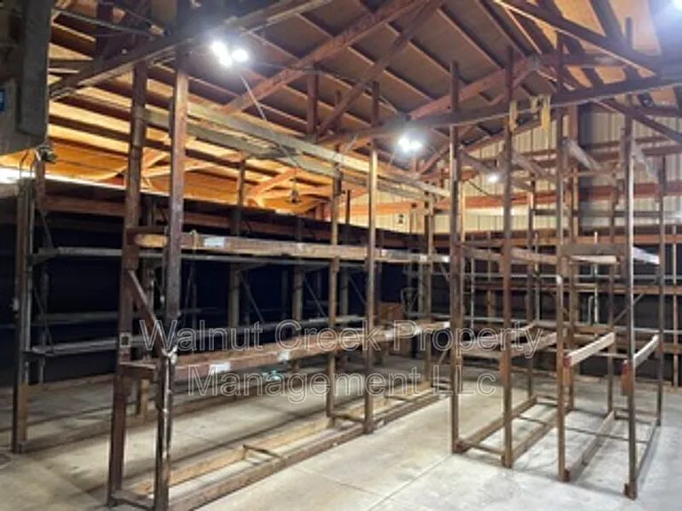 6015 Lake Ave #SUTTON STATION FORMA — Photo 14