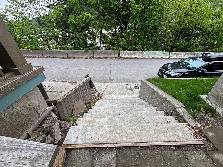 616 Pearl St #2 — Photo 37