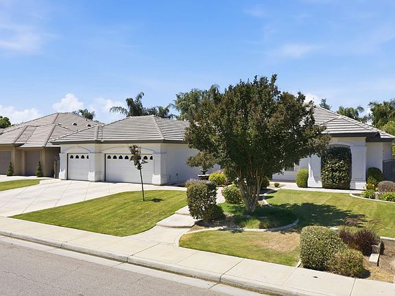 2nd image of 13910 Reserve Ct