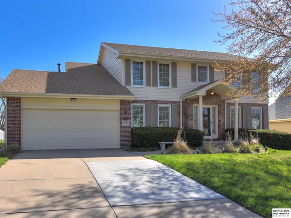 13422 Taylor St, Omaha, NE 68164