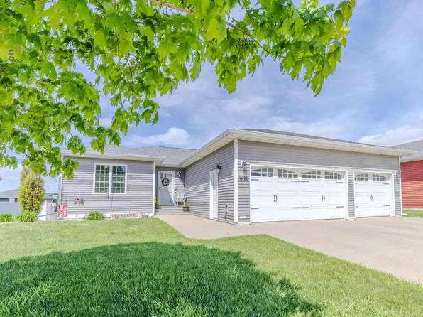 3622 Keokuk Ave, Spirit Lake, IA 51360