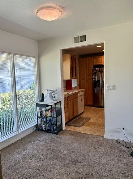 1629 La Flora Dr — Photo 3