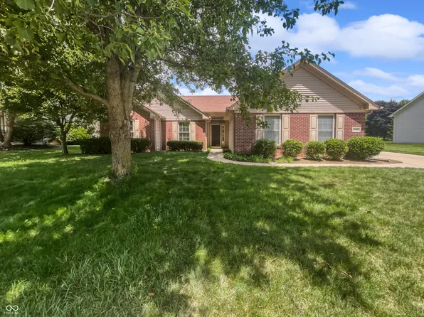 5212 Berkshire South Blvd, Greenwood, IN 46142