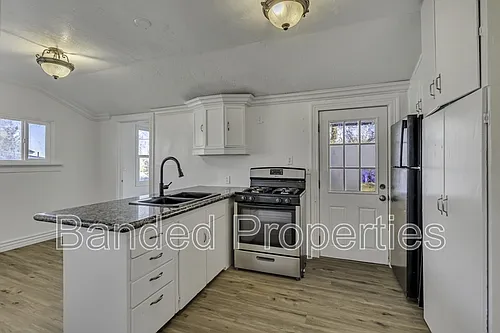 741 E Center St Photo 1