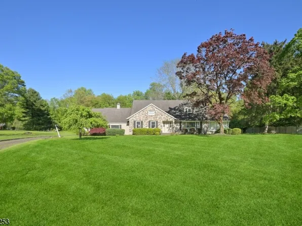 60 Loantaka Ln North, Chatham Twp., NJ 07960