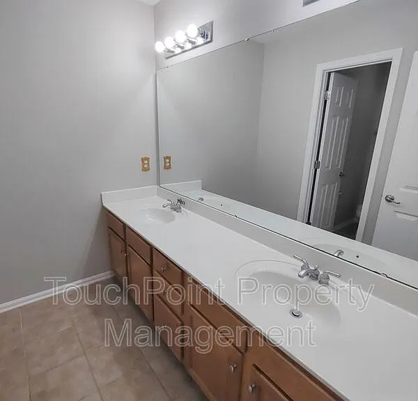 13340 Meadowmere Rd — Photo 40