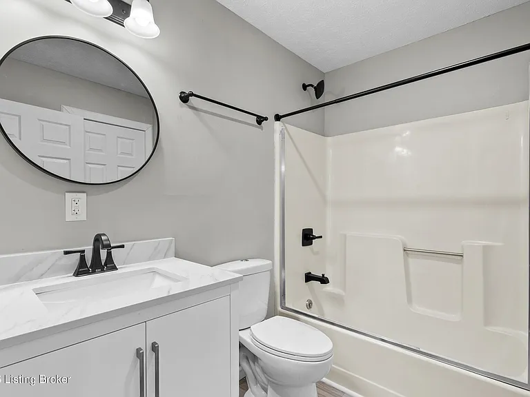 58 Riverside Ln — Photo 31