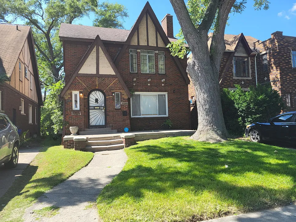 17161 Northlawn Ave #2