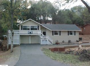 12800 Cresthaven Dr, Groveland, CA