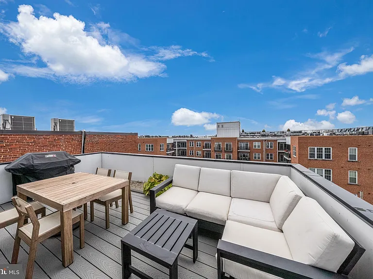 1462 Chapin St NW #8 — Photo 27
