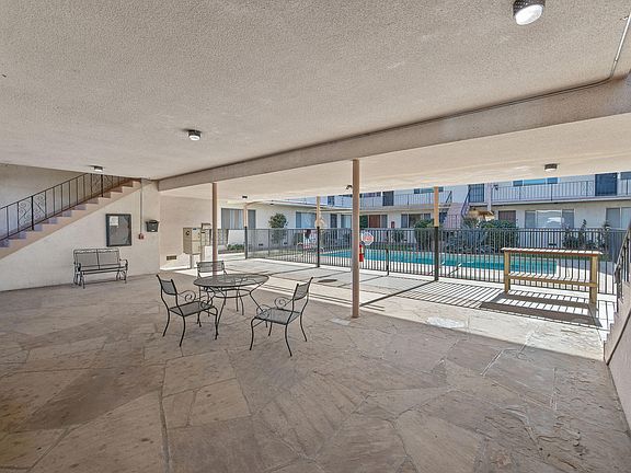 4th image of 1411 S Divisadero Street