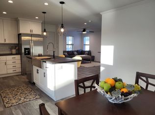 Addison Plan, Willow Lake Estates, Elgin, IL 60123