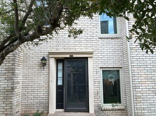 8400 Jamestown Dr APT 204, Austin, TX 78758